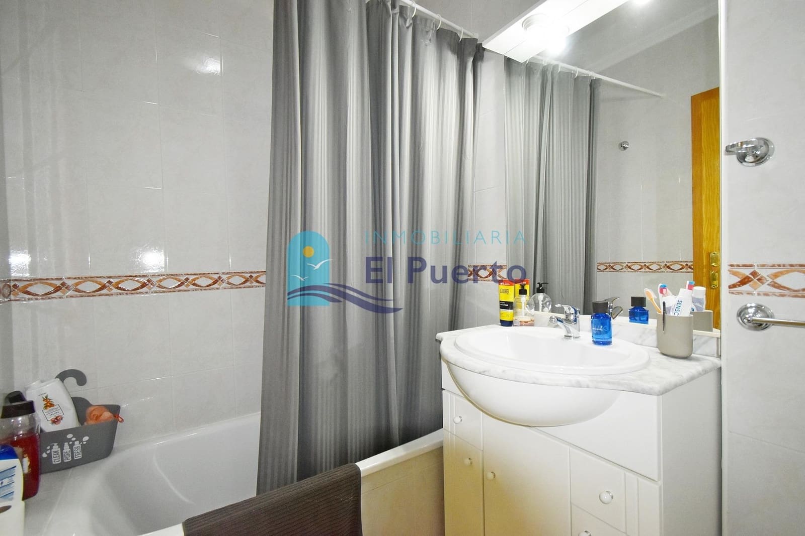 2 bedroom Penthouse for sale in Alamillo with pool garage - € 155,000 (Ref: 8954455)