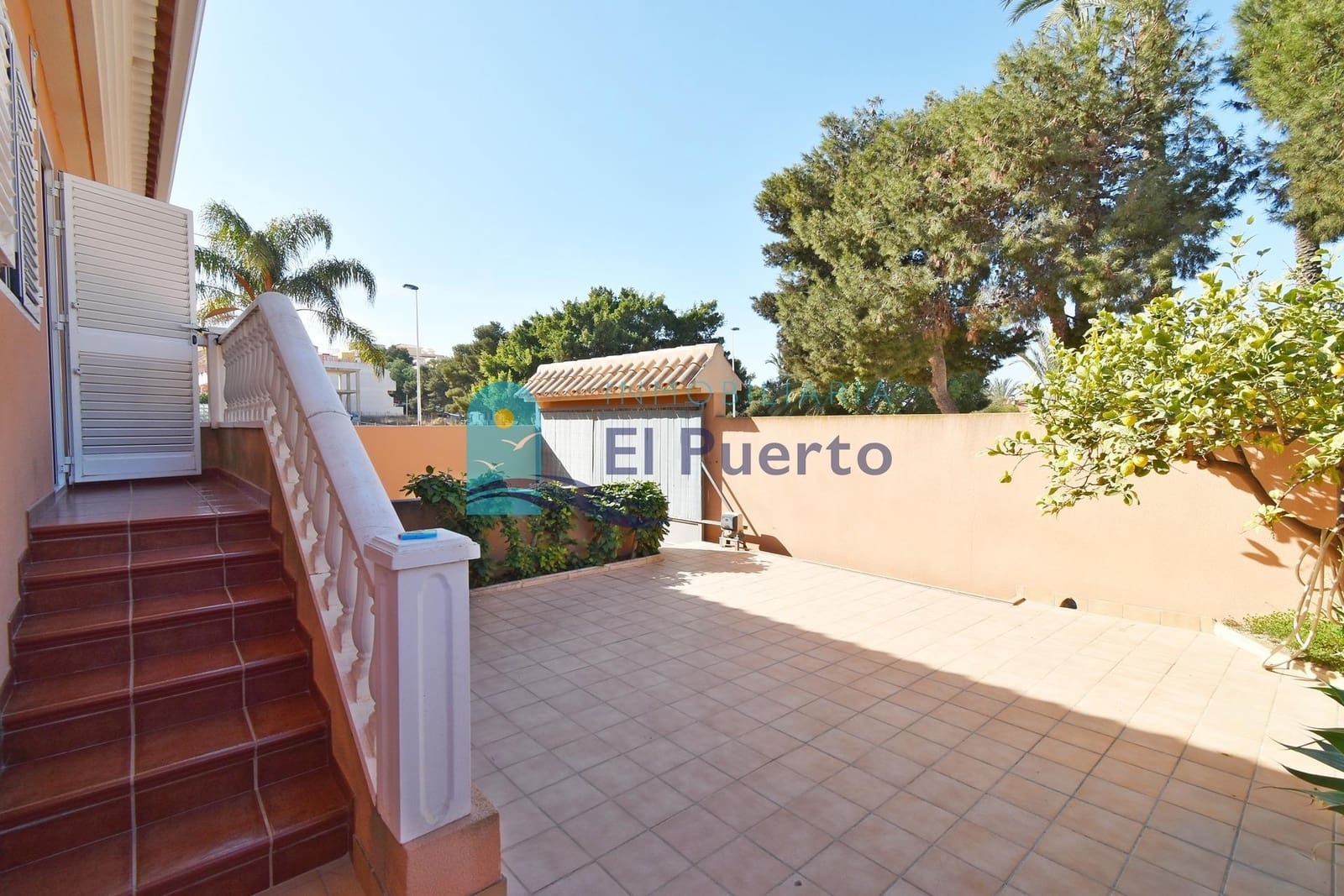 5 slaapkamer Villa te koop in Puerto de Mazarron met garage - € 390.000 (Ref: 9096082)