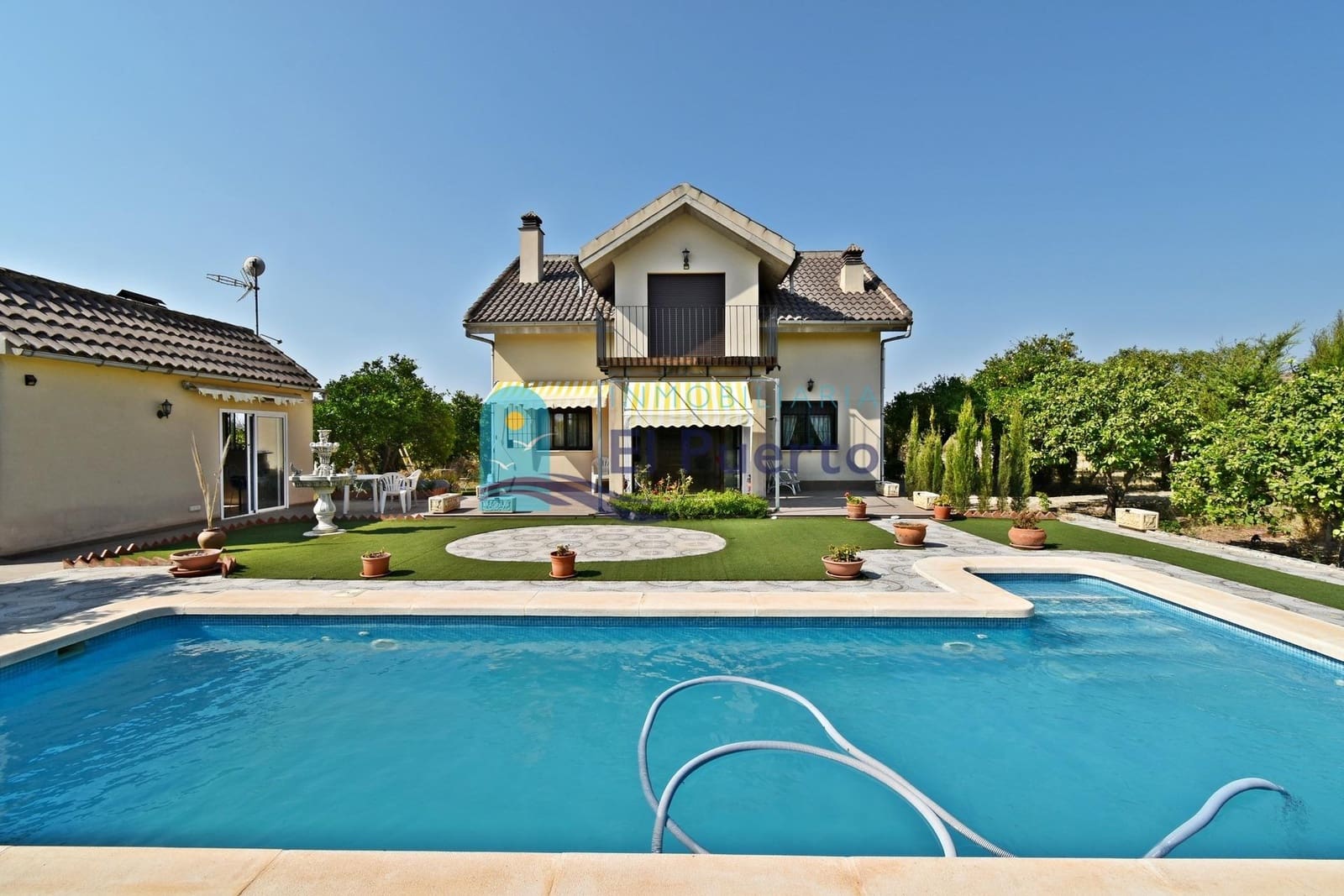 3 soverom Finca/Herregård til salgs i Alhama de Murcia med svømmebasseng - € 380 000 (Ref: 9114242)