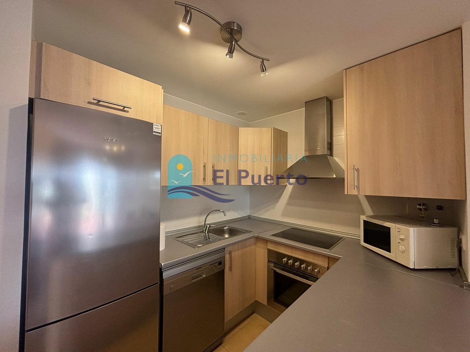 3 chambre Appartement à vendre à Condado de Alhama avec piscine - 125 000 € (Ref: 9132494)