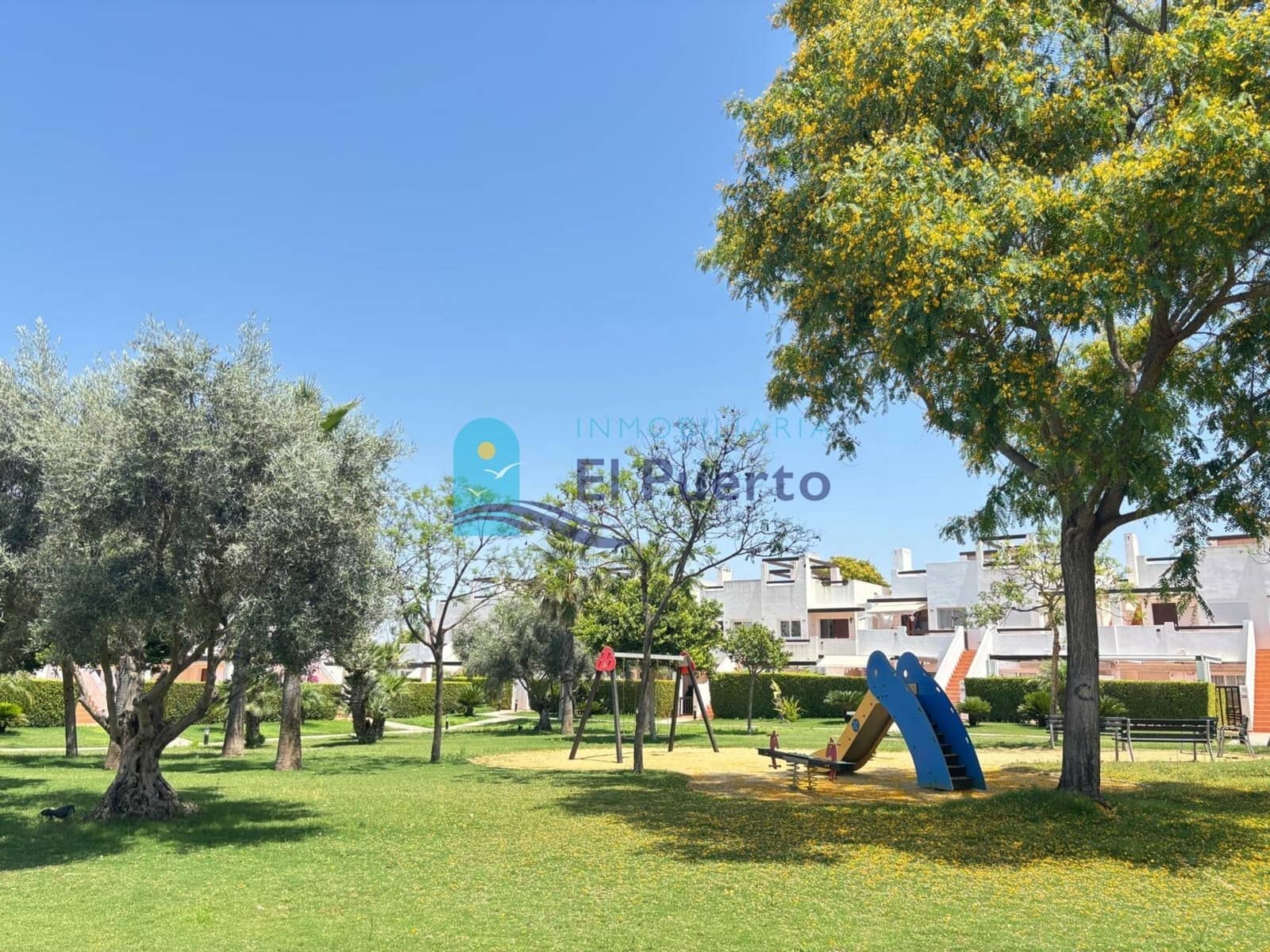 3 chambre Appartement à vendre à Condado de Alhama avec piscine - 125 000 € (Ref: 9132494)