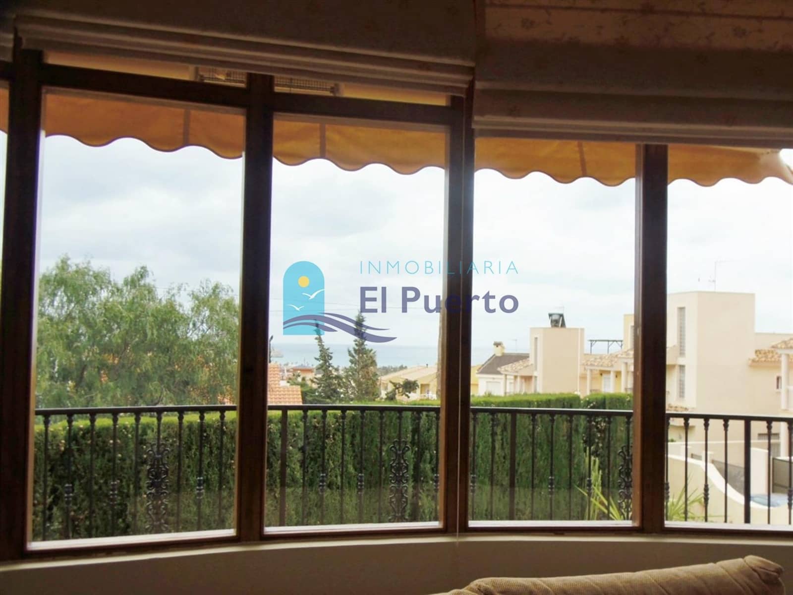 4 sypialnia Willa na sprzedaż w Bolnuevo z basenem garażem - 525 000 € (Ref: 9165847)