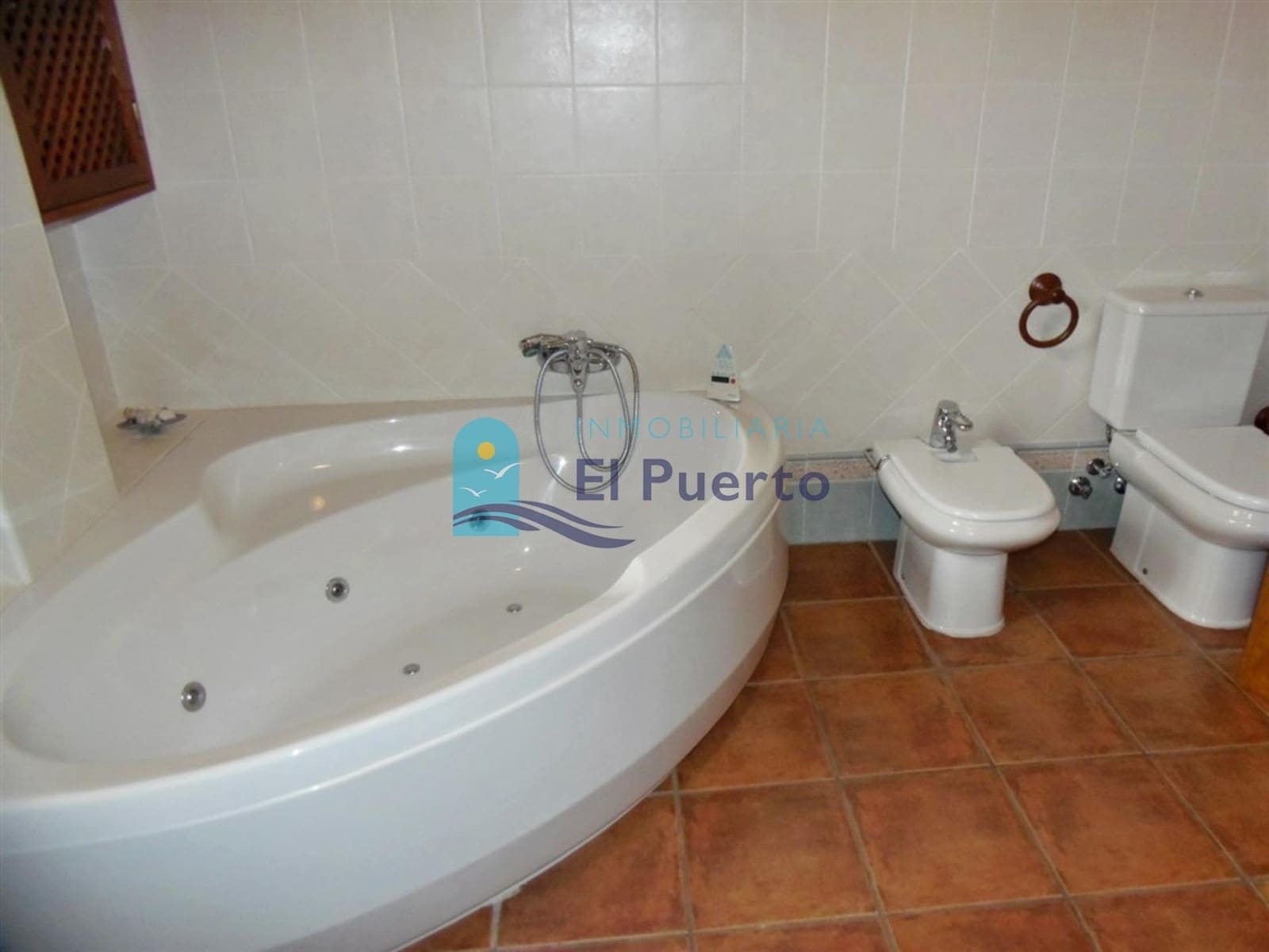 4 sypialnia Willa na sprzedaż w Bolnuevo z basenem garażem - 525 000 € (Ref: 9165847)