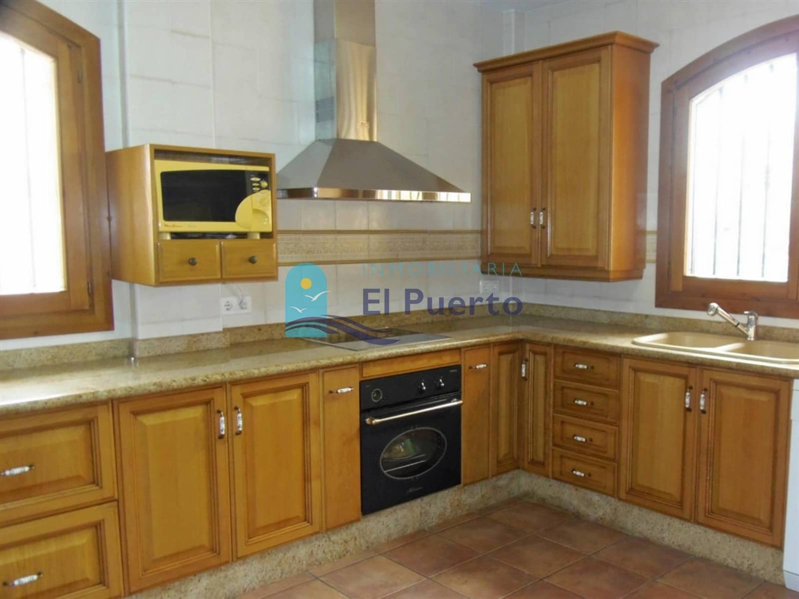 4 sypialnia Willa na sprzedaż w Bolnuevo z basenem garażem - 525 000 € (Ref: 9165847)