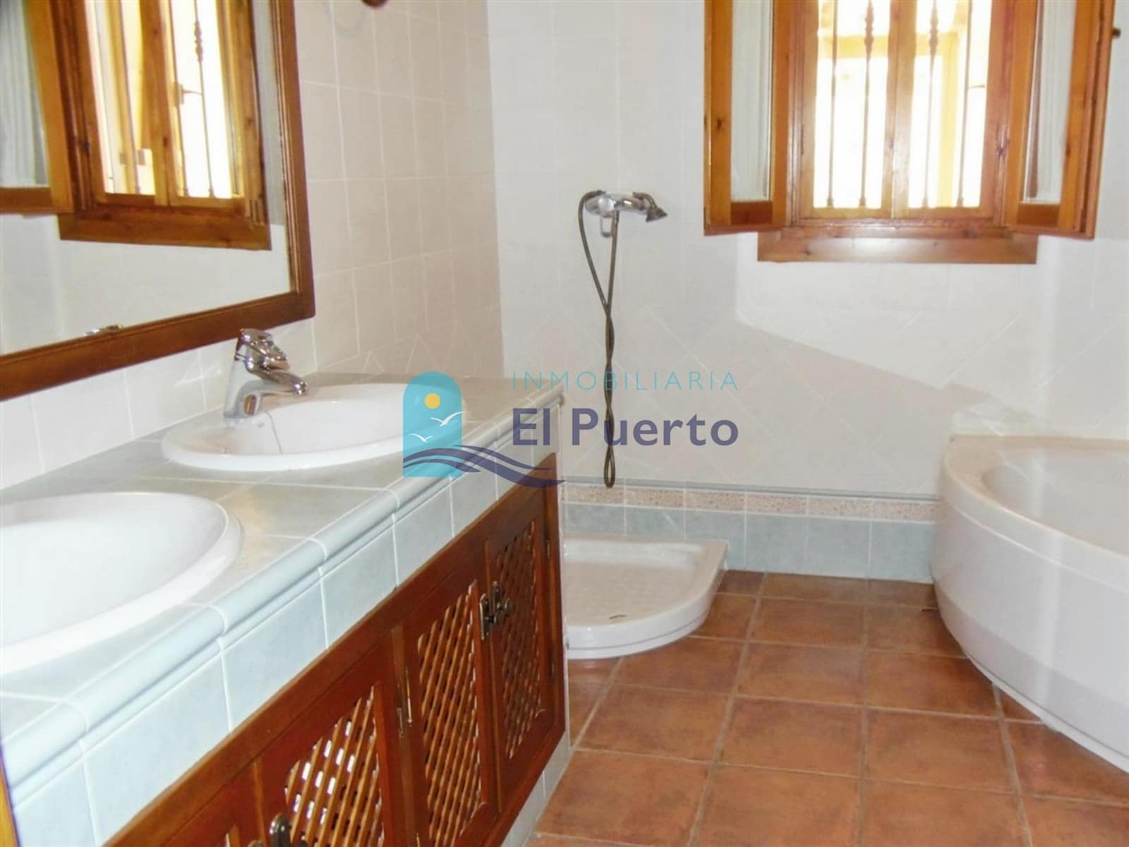 4 sypialnia Willa na sprzedaż w Bolnuevo z basenem garażem - 525 000 € (Ref: 9165847)