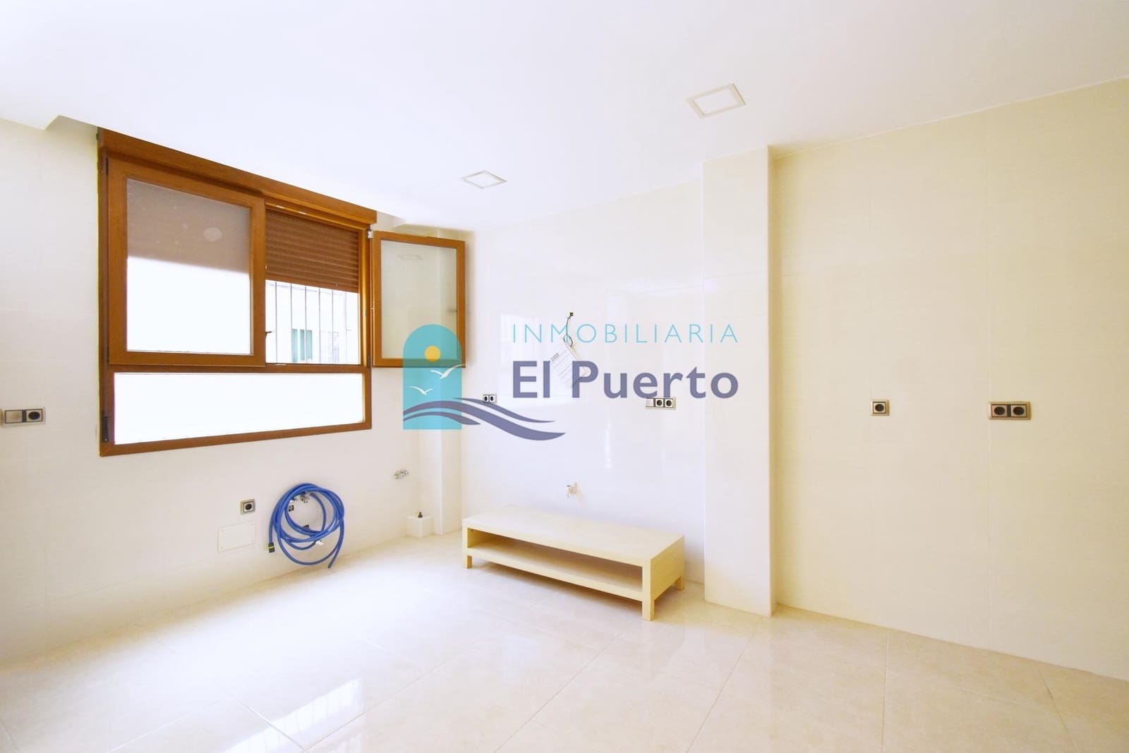 3 slaapkamer Appartement te koop in Puerto de Mazarron met garage - € 199.900 (Ref: 9165848)