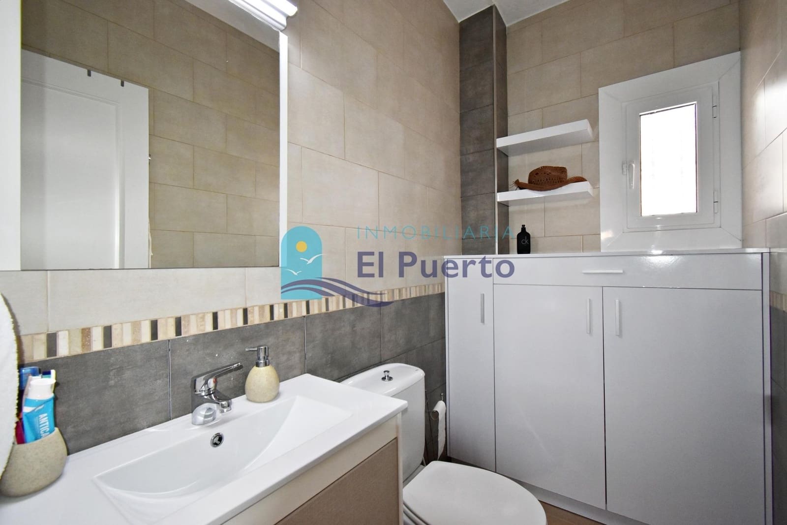 3 quarto Apartamento para venda em Puerto de Mazarron com piscina - 231 000 € (Ref: 9197803)