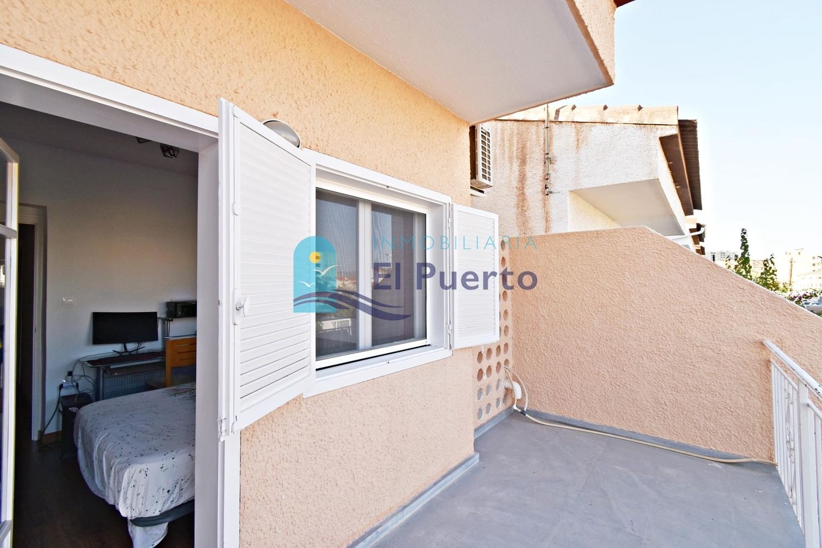 3 quarto Apartamento para venda em Puerto de Mazarron com piscina - 231 000 € (Ref: 9197803)