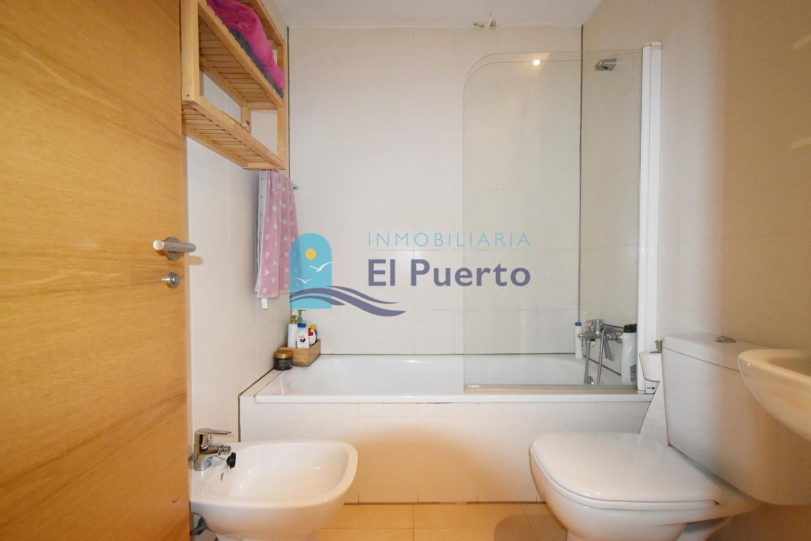 3 chambre Appartement à vendre à Condado de Alhama avec piscine - 125 000 € (Ref: 9243035)