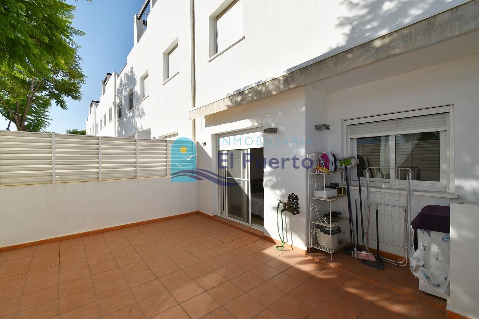 3 chambre Appartement à vendre à Condado de Alhama avec piscine - 125 000 € (Ref: 9243035)