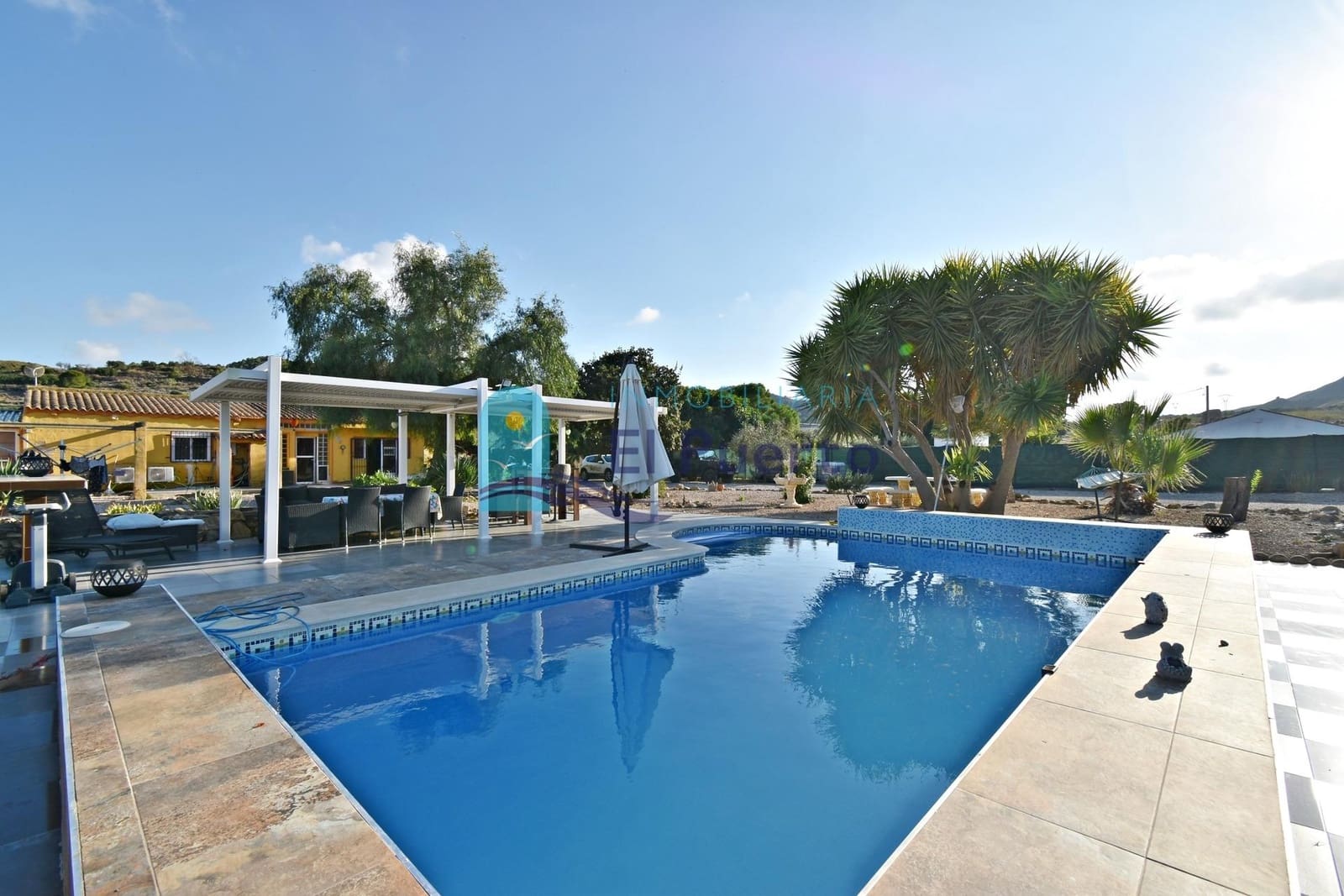 2 soveværelse Finca/Landehus til salg i Fuente Alamo de Murcia med swimmingpool - € 266.000 (Ref: 9297395)