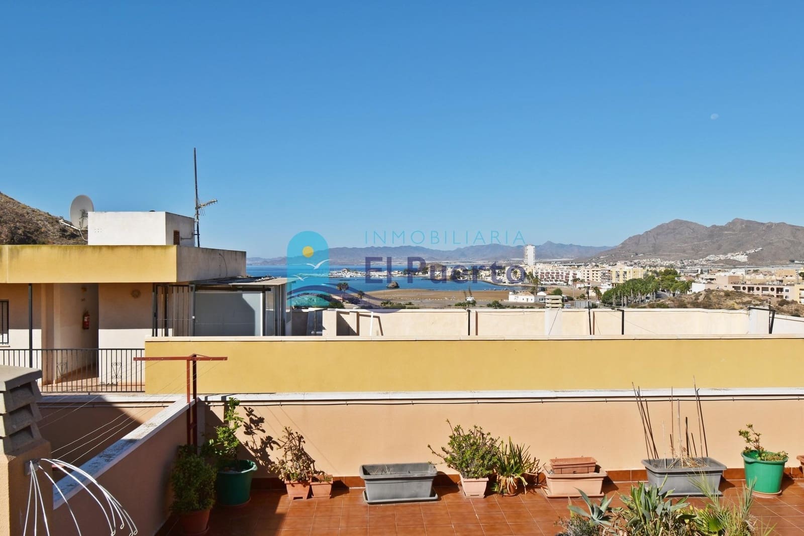 Apartamento de 1 habitación en Puerto de Mazarron en venta - 109.900 € (Ref: 9297396)