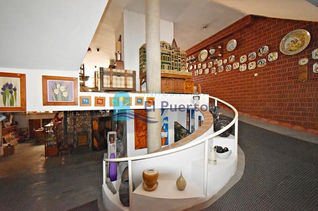 Commercieel te koop in Puerto de Mazarron, Mazarrón - € 169.000 (Ref: 9326544)