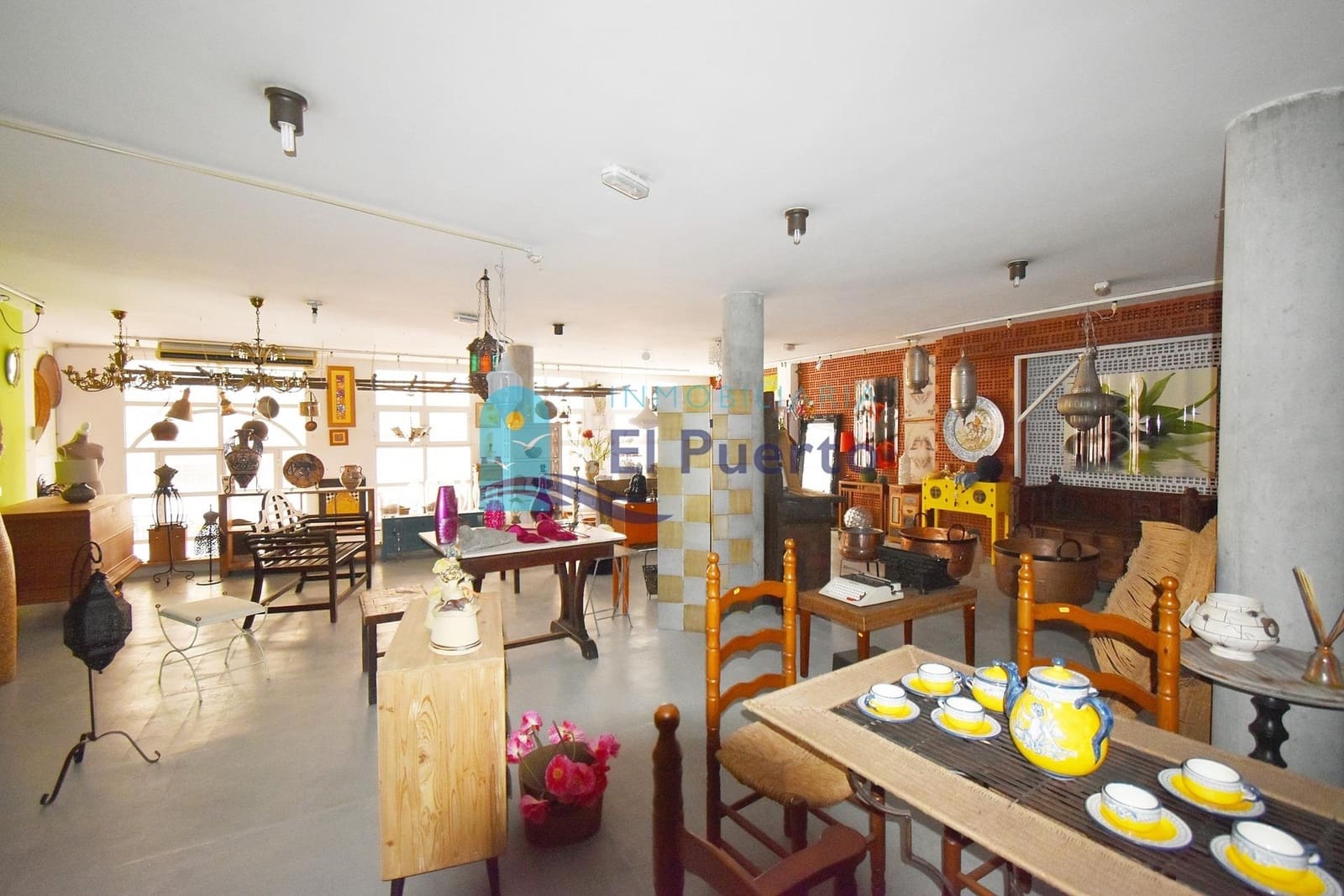 Commercieel te koop in Puerto de Mazarron - € 169.000 (Ref: 9326544)