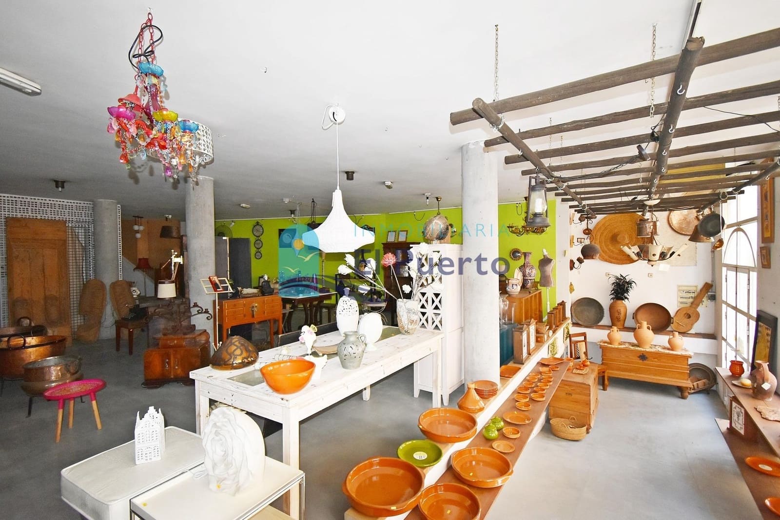 Commercieel te koop in Puerto de Mazarron - € 169.000 (Ref: 9326544)