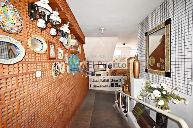 Commercieel te koop in Puerto de Mazarron, Mazarrón - € 169.000 (Ref: 9326544)