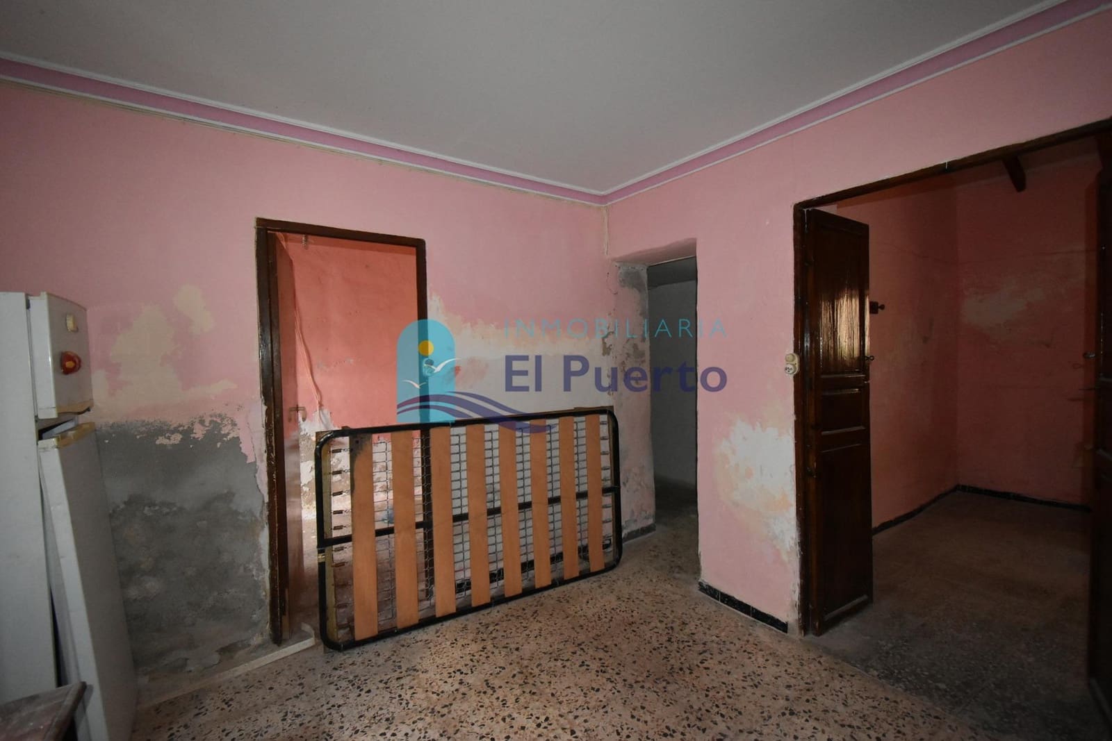 3 bedroom Finca/Country House for sale in Morata - € 39,990 (Ref: 9335044)