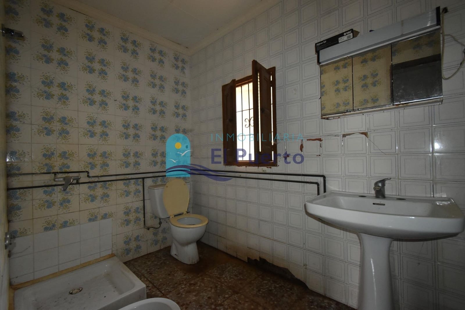 3 bedroom Finca/Country House for sale in Morata - € 39,990 (Ref: 9335044)