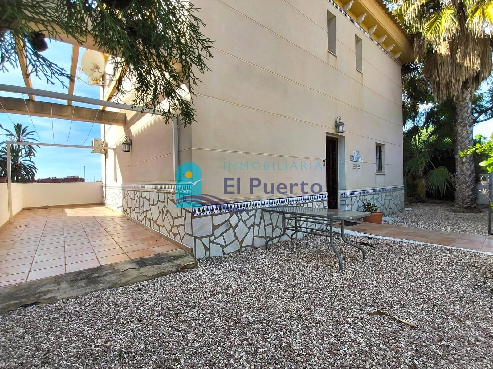 5 soverom Villa til salgs i Alamillo med svømmebasseng - € 550 000 (Ref: 9388009)