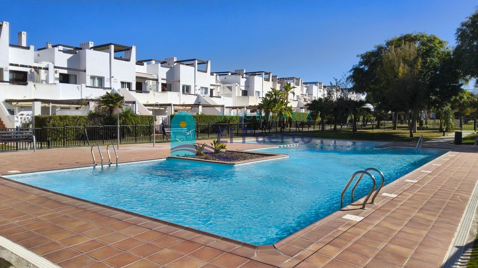 3 bedroom Flat for sale in Alhama de Murcia with pool - € 125,000 (Ref: 9403490)