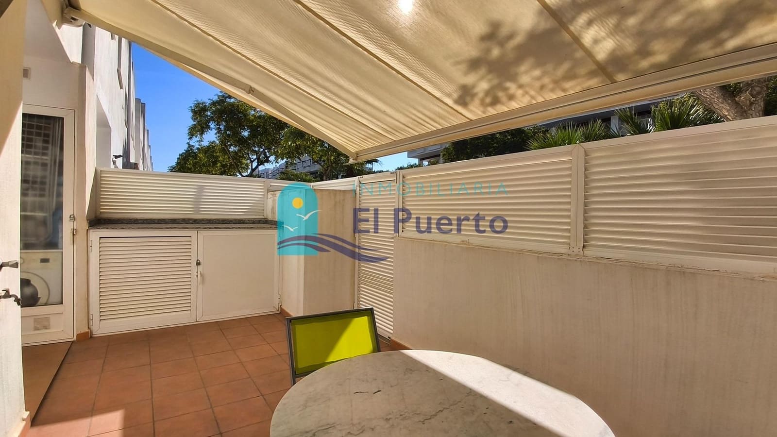 3 bedroom Flat for sale in Alhama de Murcia with pool - € 125,000 (Ref: 9403490)