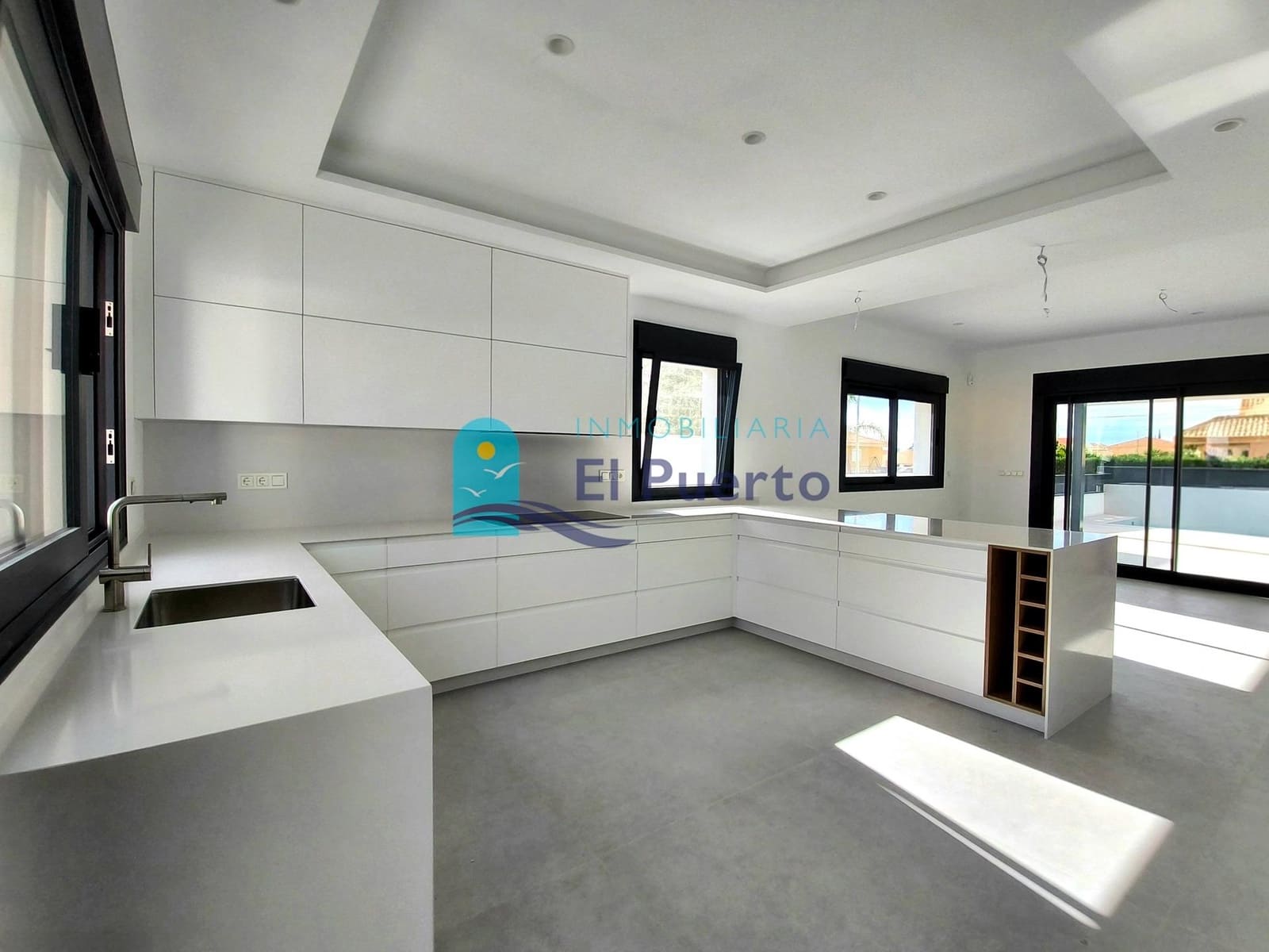 5 slaapkamer Villa te koop in Bolnuevo met zwembad - € 1.340.000 (Ref: 9403491)