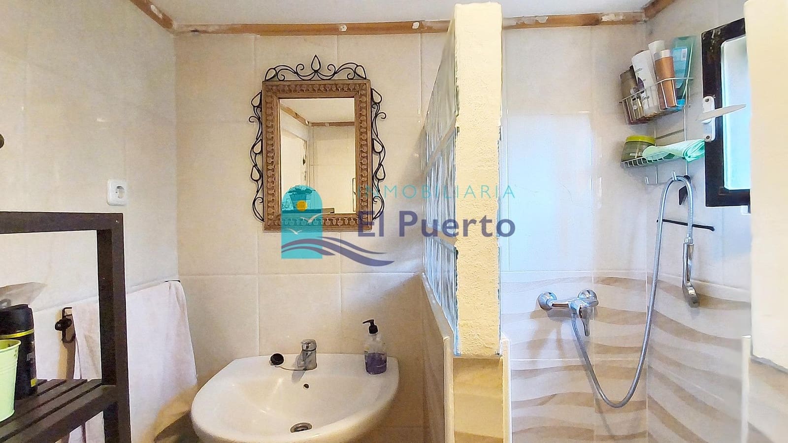 2 slaapkamer Finca/Landhuis te koop in Pastrana met zwembad - € 135.000 (Ref: 9414208)