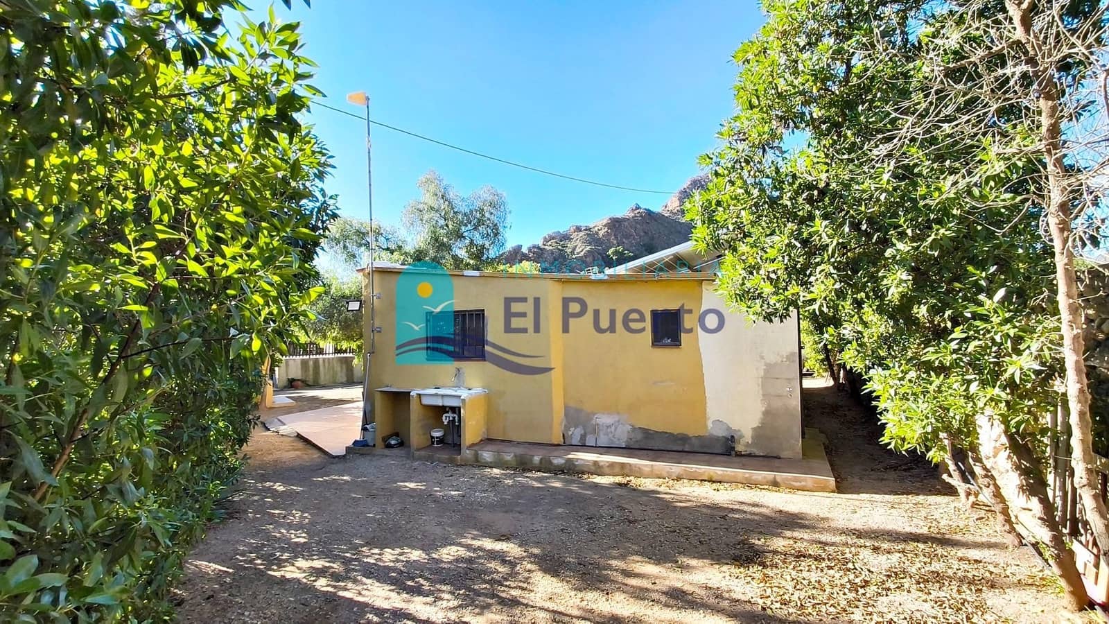 2 slaapkamer Finca/Landhuis te koop in Pastrana met zwembad - € 135.000 (Ref: 9414208)