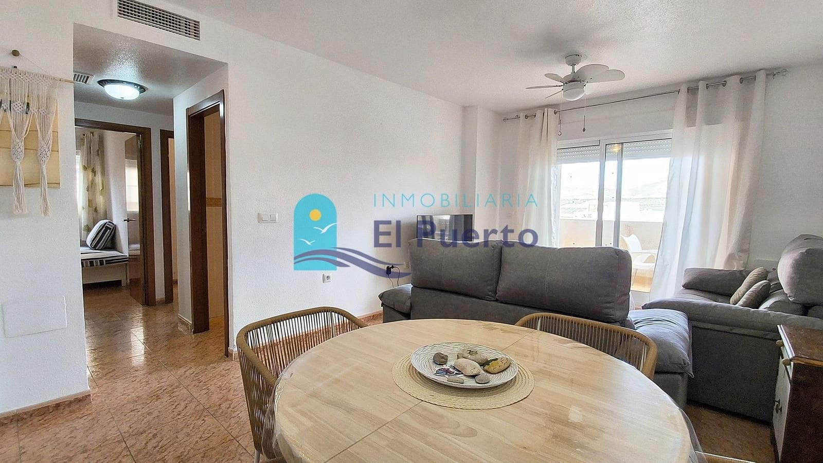 Apartamento de 2 habitaciones en Puerto de Mazarron en venta con piscina - 120.000 € (Ref: 9440622)