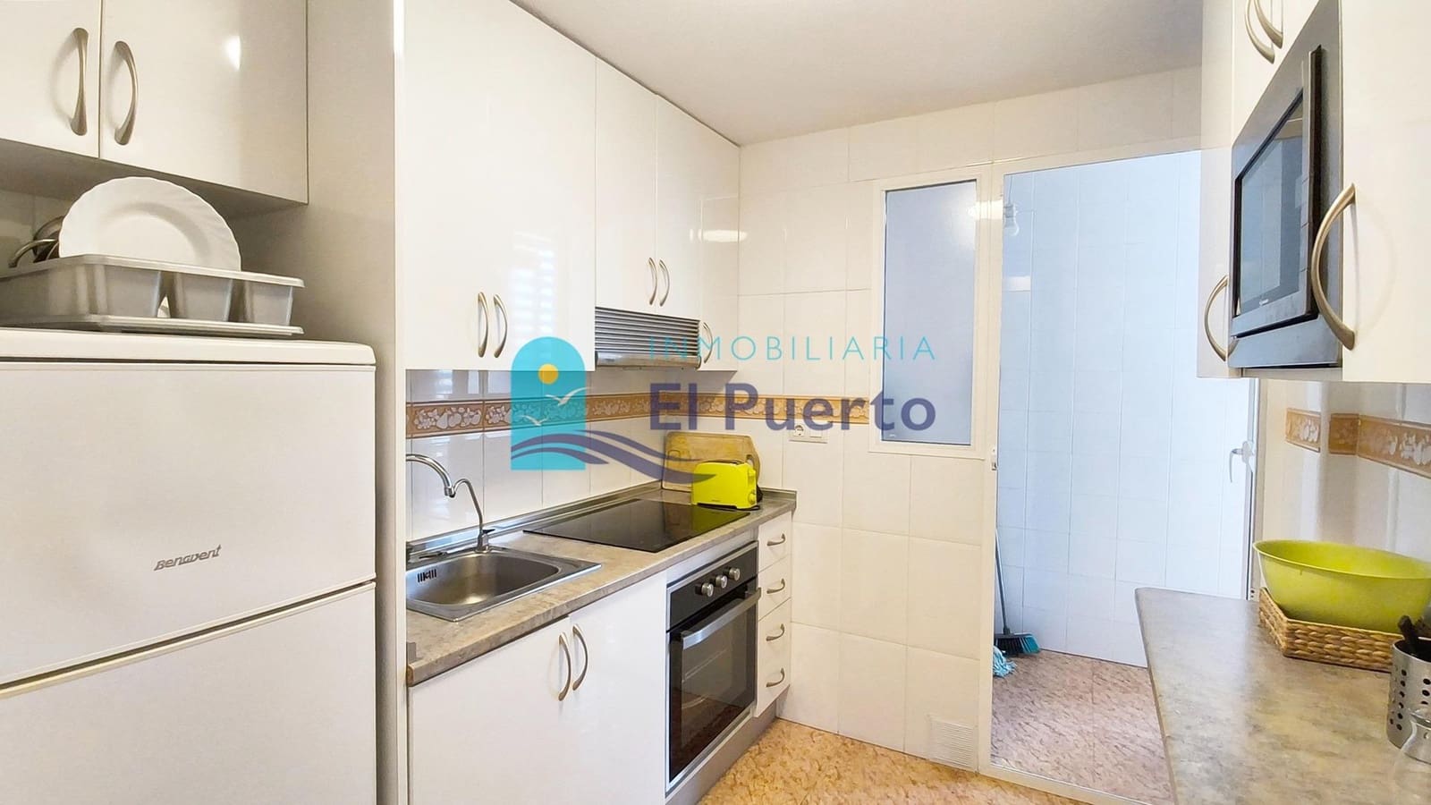 Apartamento de 2 habitaciones en Puerto de Mazarron en venta con piscina - 120.000 € (Ref: 9440622)