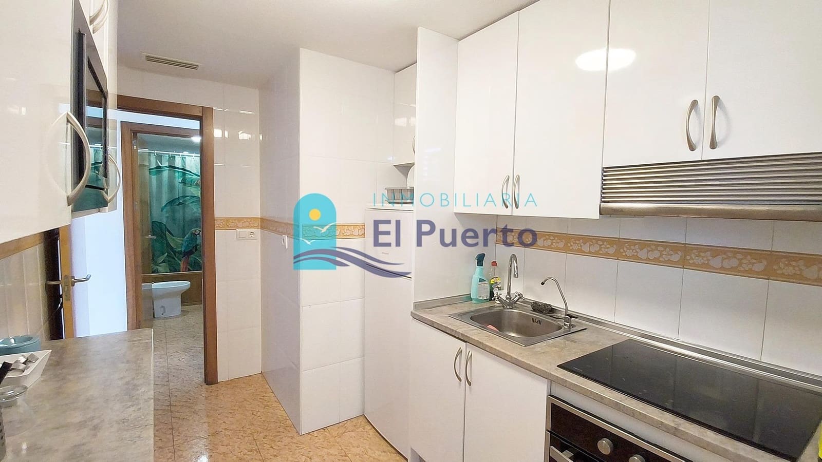 Apartamento de 2 habitaciones en Puerto de Mazarron en venta con piscina - 120.000 € (Ref: 9440622)