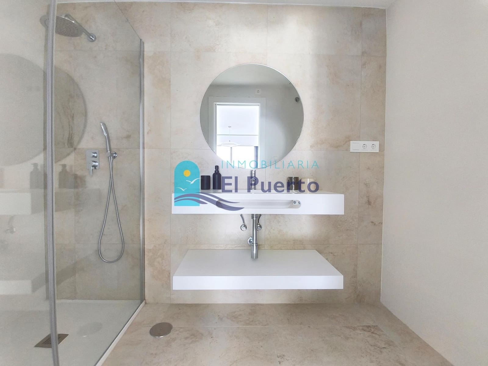 2 bedroom Apartment for sale in Aguilas - € 378,000 (Ref: 9478777)