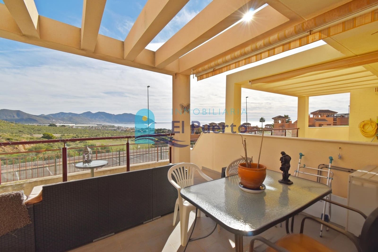 Apartamento de 2 habitaciones en Isla Plana en venta con piscina - 158.000 € (Ref: 9504369)