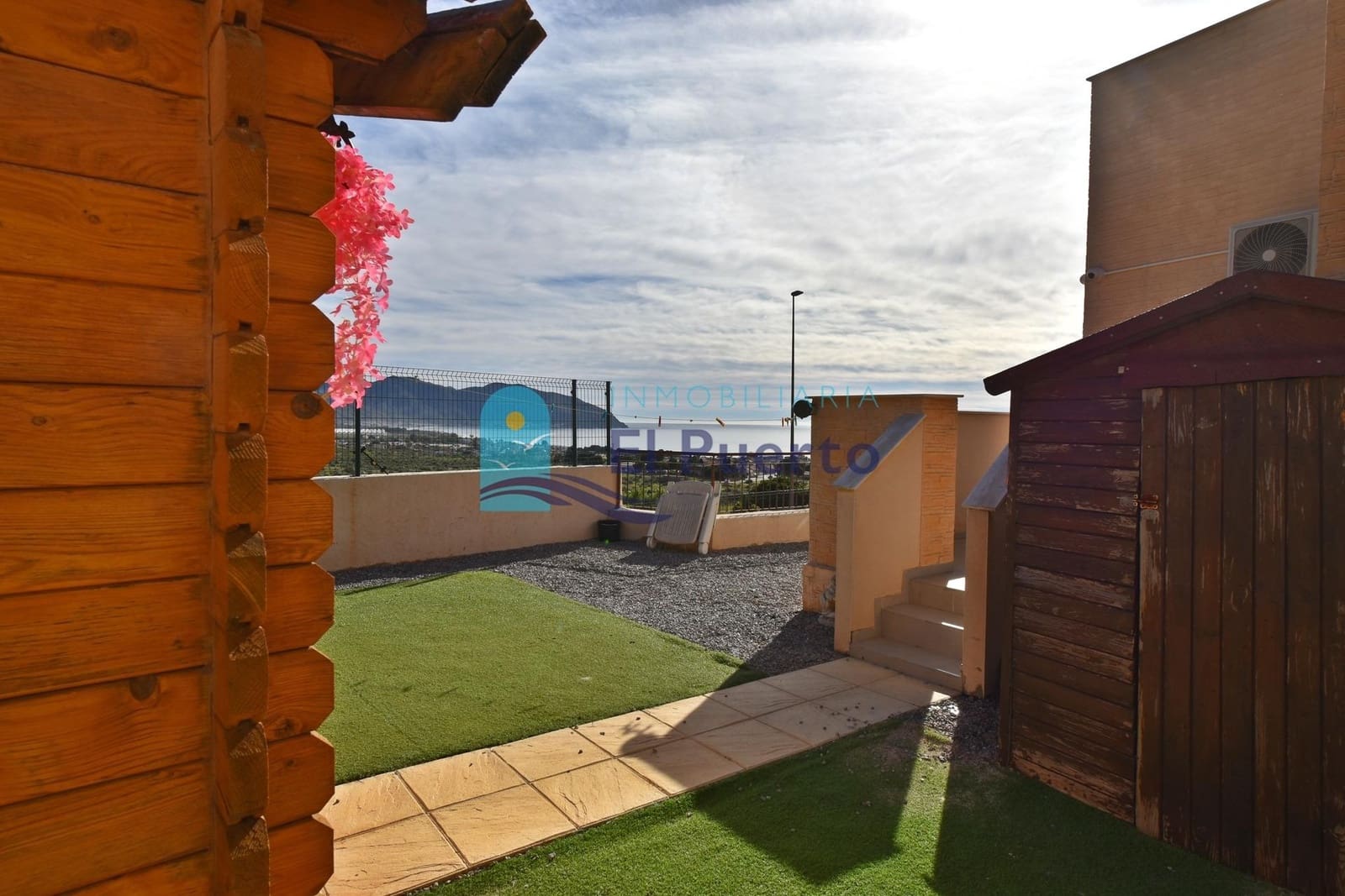 Apartamento de 2 habitaciones en Isla Plana en venta con piscina - 158.000 € (Ref: 9504369)