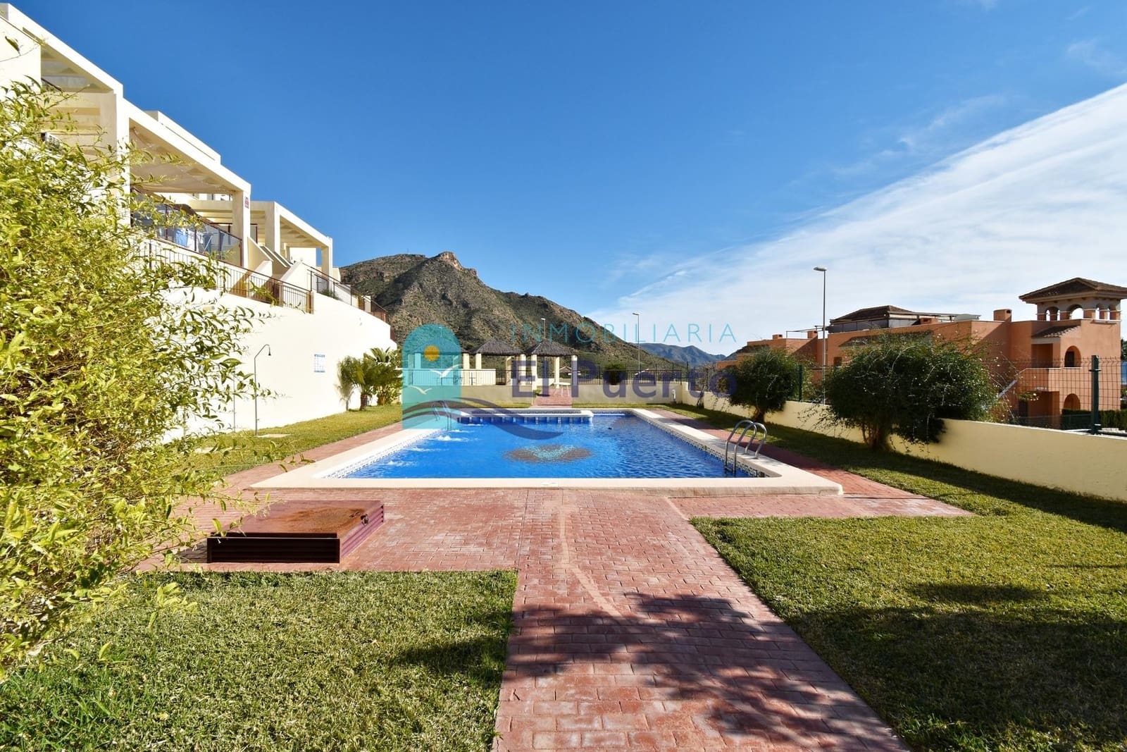 Apartamento de 2 habitaciones en Isla Plana en venta con piscina - 158.000 € (Ref: 9504369)