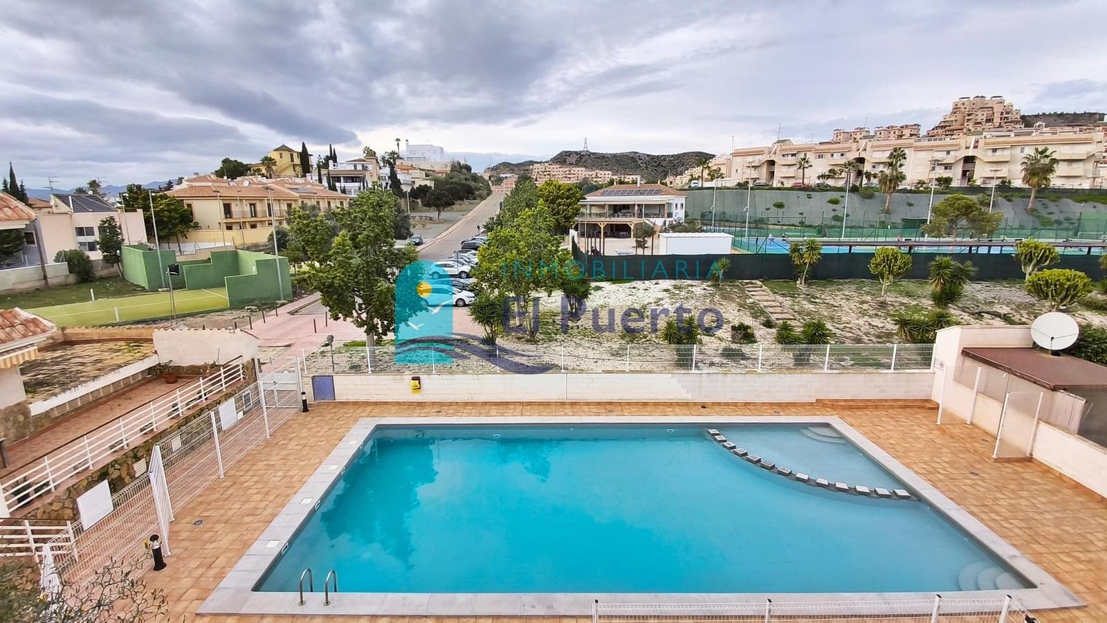 2 sovrum Takvåning till salu i Los Collados med pool - 115 000 € (Ref: 9527783)