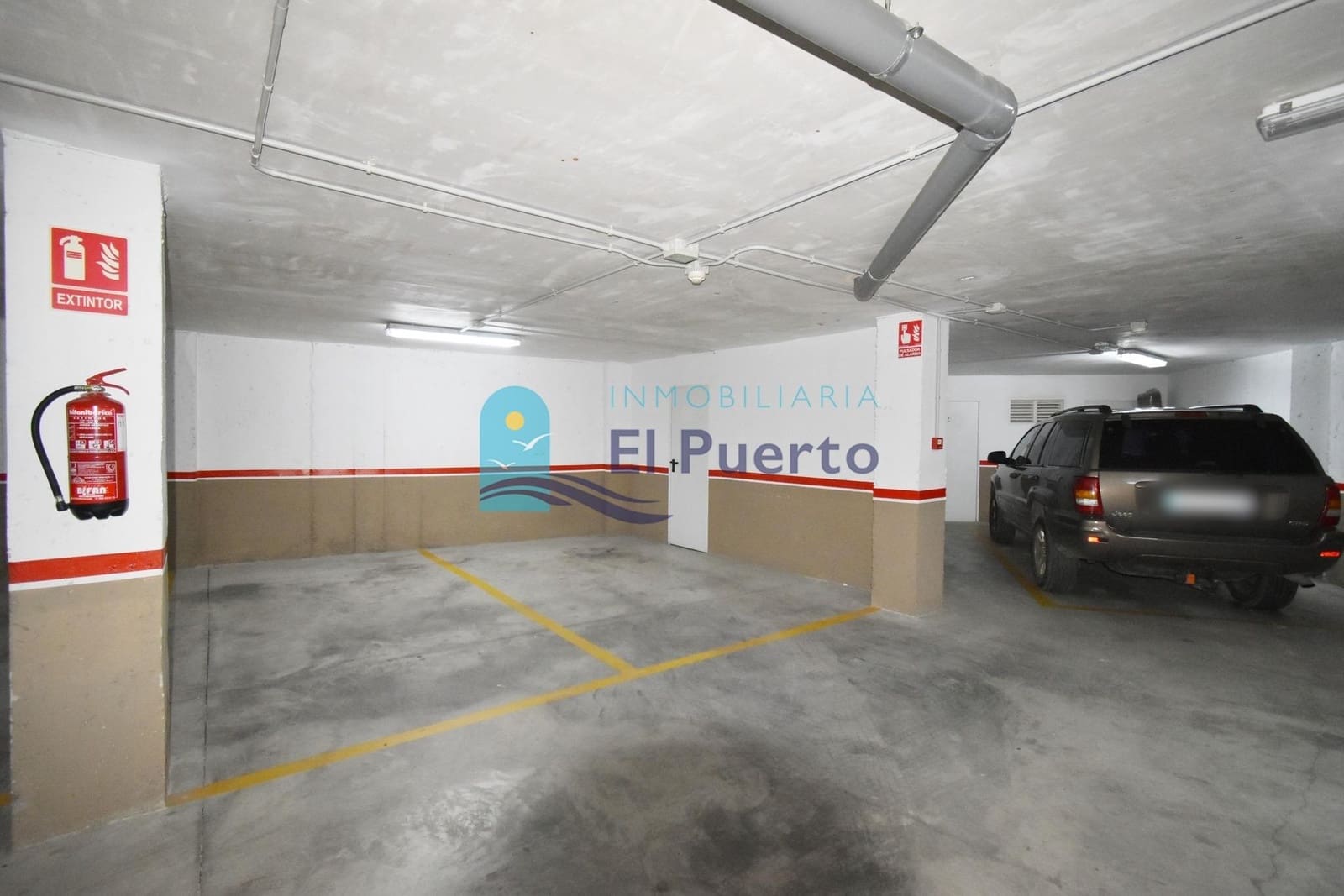 Garage til salg i Puerto de Mazarron - € 18.000 (Ref: 9530707)