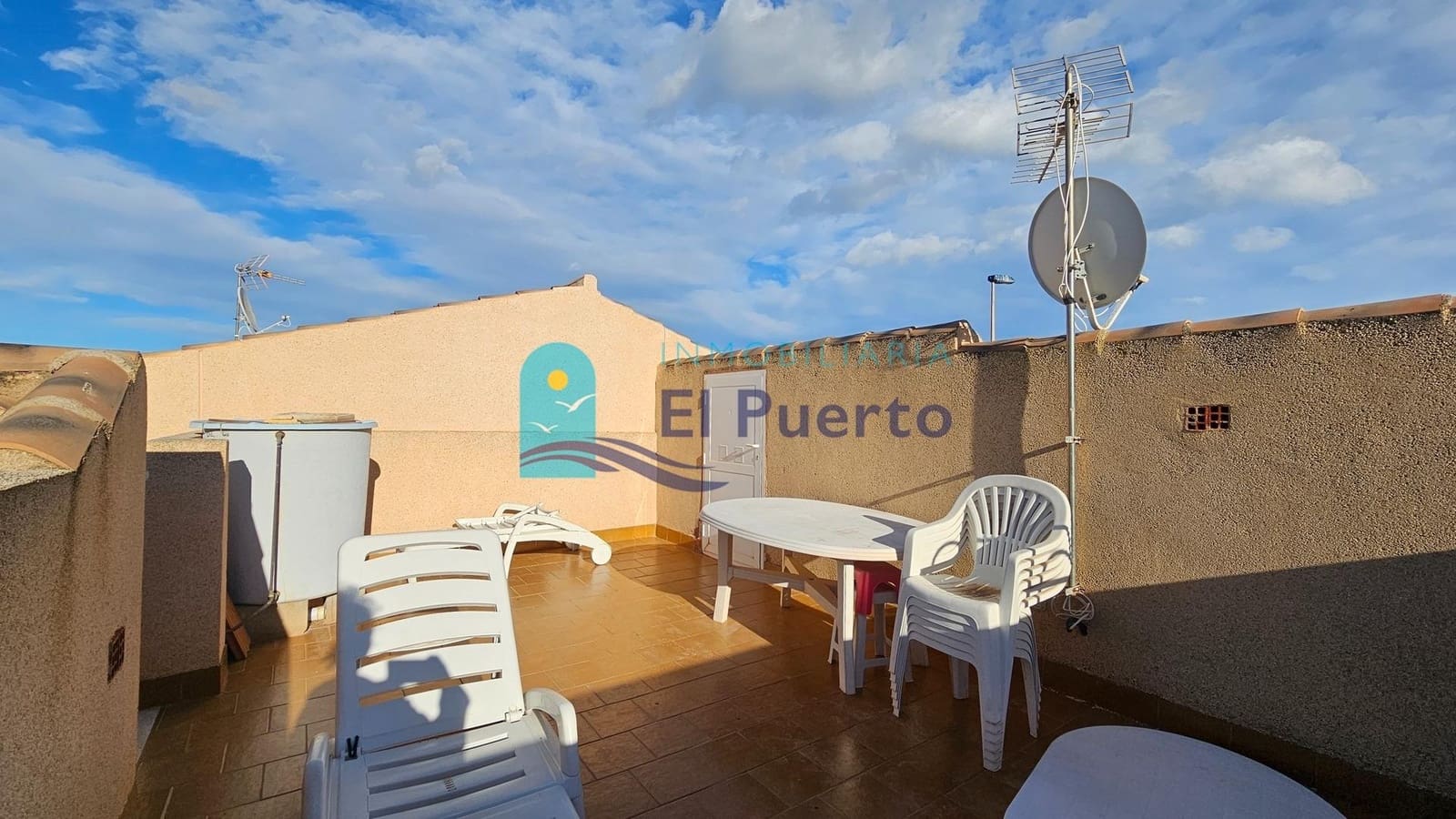 2 bedroom Villa for sale in Alamillo - € 176,000 (Ref: 9599629)