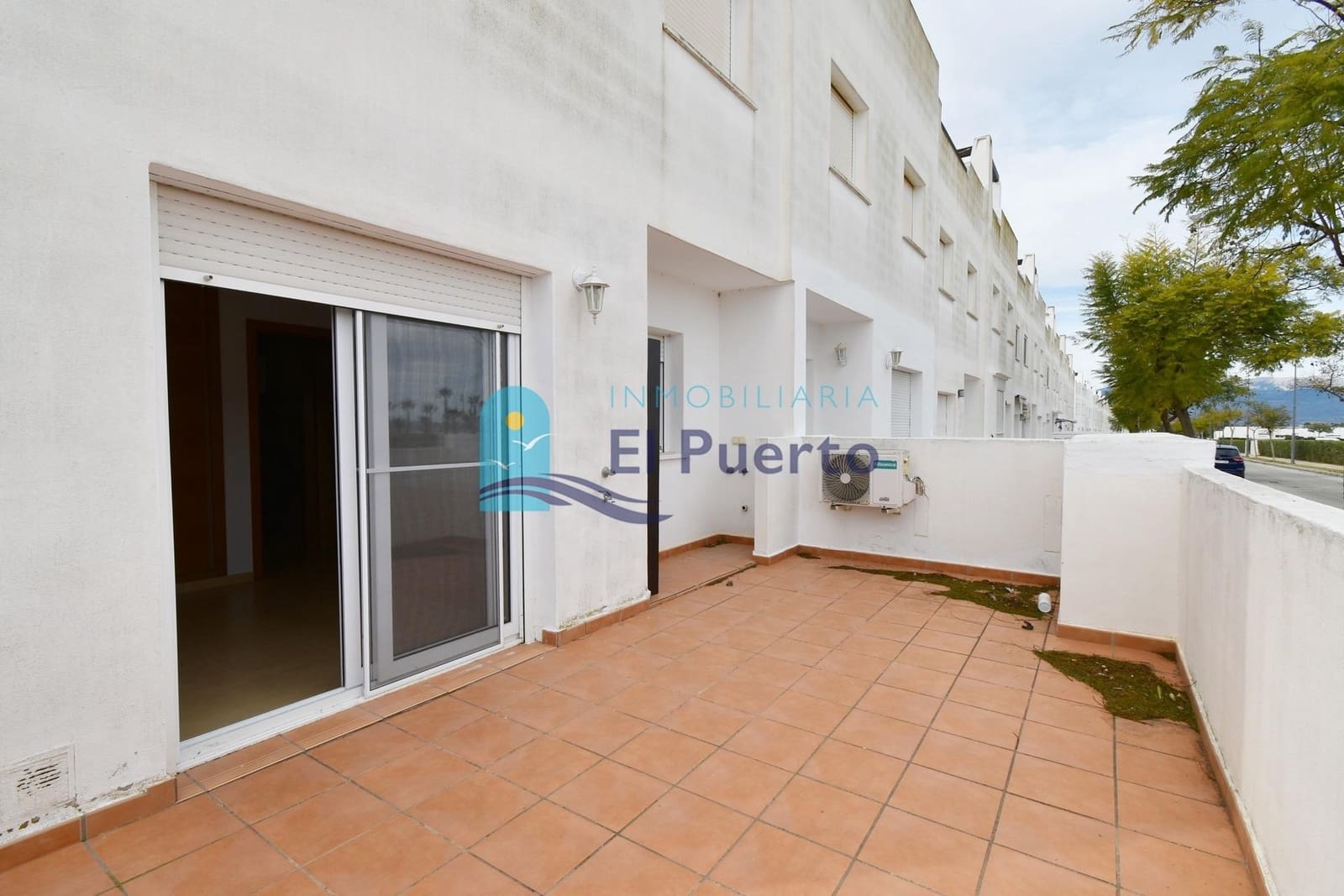 3 sovrum Lägenhet till salu i Condado de Alhama med pool - 115 000 € (Ref: 9605070)