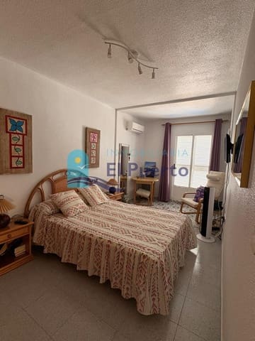 Apartamento de 4 habitaciones en Puerto de Mazarron, Mazarrón en venta con piscina - 305.000 € (Ref: 9611628)