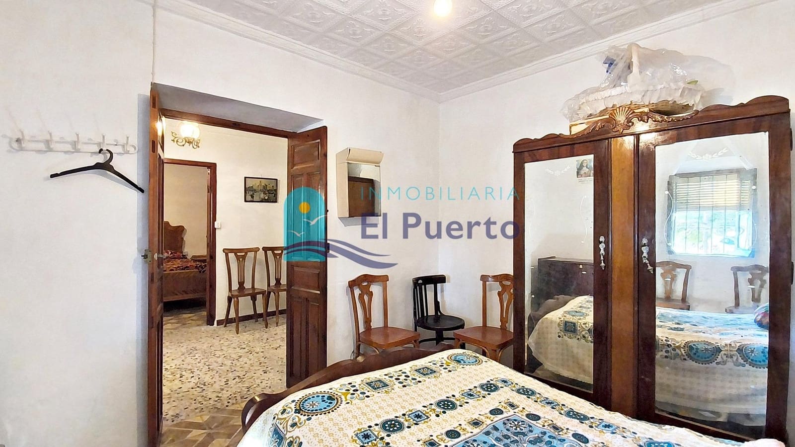 5 bedroom Finca/Country House for sale in Pastrana with garage - € 99,900 (Ref: 9615620)