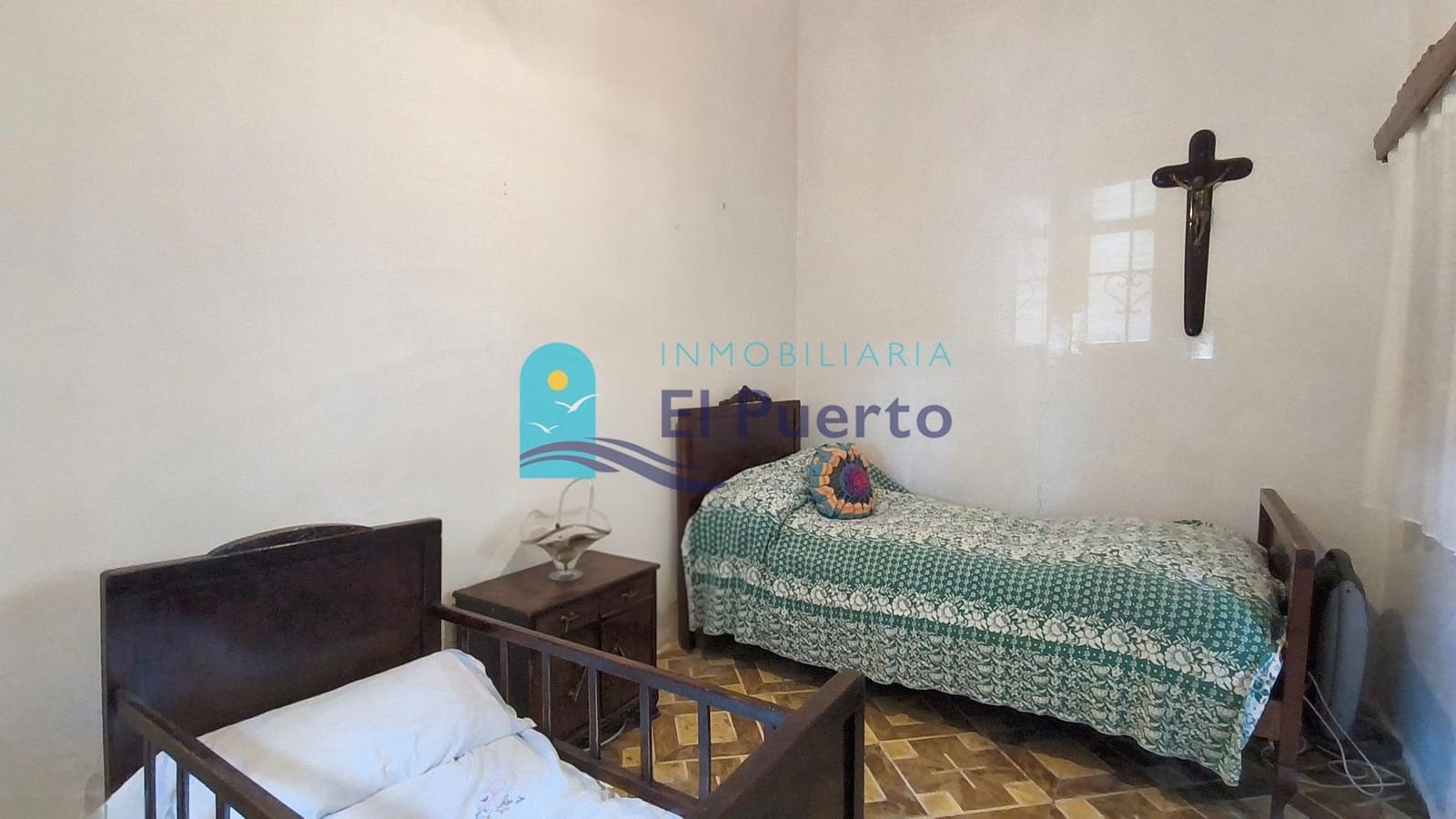 5 bedroom Finca/Country House for sale in Pastrana with garage - € 99,900 (Ref: 9615620)