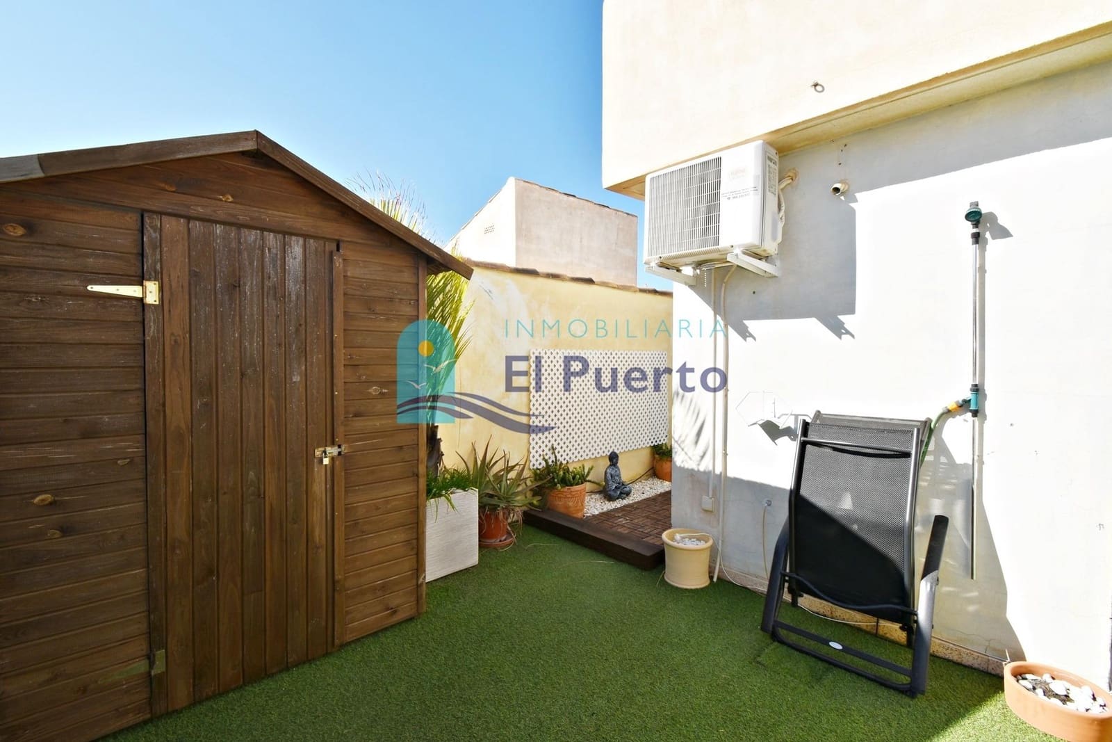2 soverom Penthouse til salgs i Puerto de Mazarron med svømmebasseng - € 180 000 (Ref: 9637703)