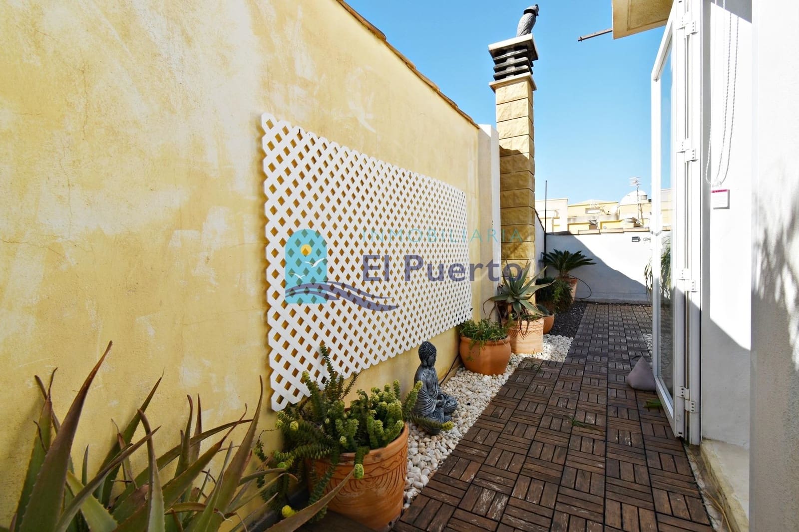 2 soverom Penthouse til salgs i Puerto de Mazarron med svømmebasseng - € 180 000 (Ref: 9637703)