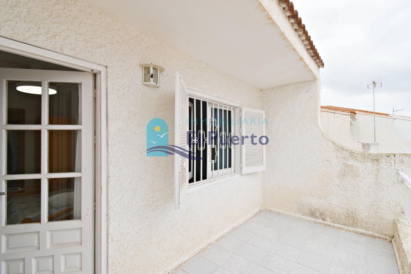 4 bedroom Apartment for sale in Puerto de Mazarron - € 184,900 (Ref: 9637704)