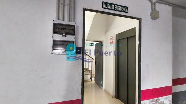 Garagem para venda em Puerto de Mazarron, Mazarrón - 9 500 € (Ref: 9677566)