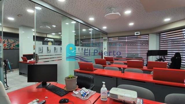 Kommersiell till salu i Mazarrón - 110 000 € (Ref: 9679937)