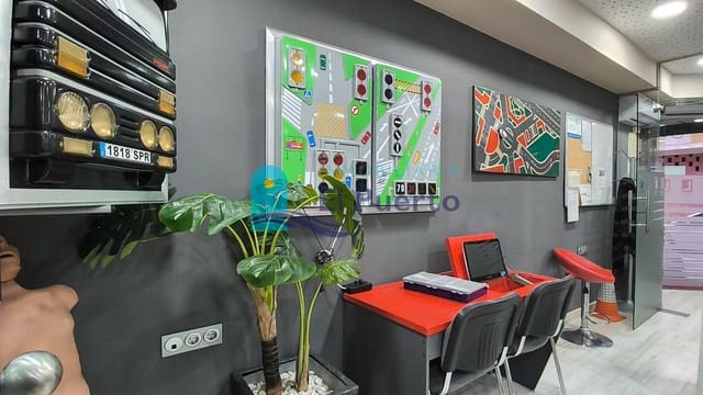 Kommersiell till salu i Mazarrón - 110 000 € (Ref: 9679937)