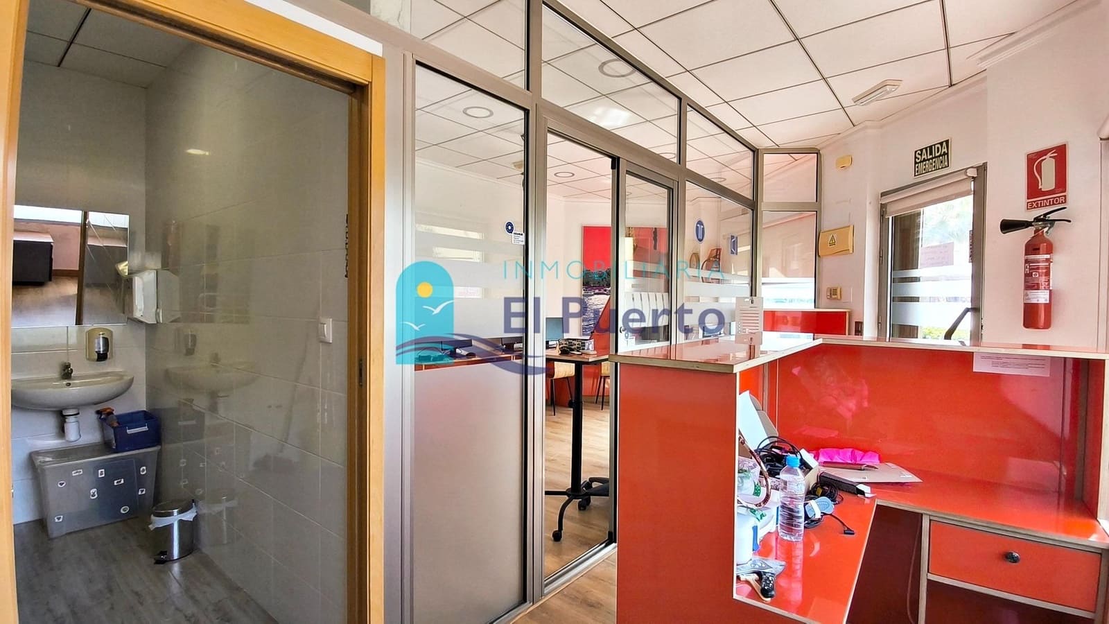 Commercial for sale in Puerto de Mazarron - € 70,000 (Ref: 9715001)