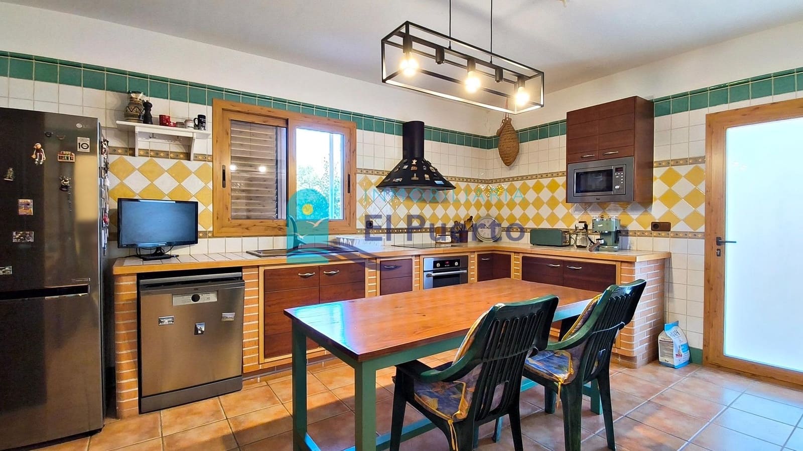 4 makuuhuone Huvila myytävänä paikassa Puerto de Mazarron mukana uima-altaan - 750 000 € (Ref: 9715002)